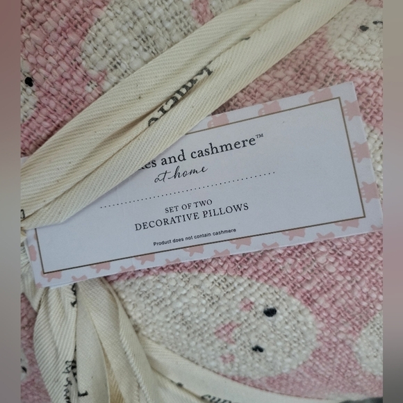Brand new with tags- cupcakes and cashmere VIRAL Pink Ghost Pillow set of 2 - Picture 3 of 7
